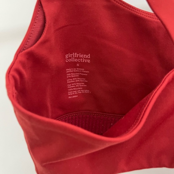 Girlfriend Collective Ember Lou V-Back Bra in tart red size small - Picture 6 of 6